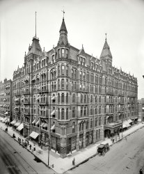 St. Paul, Minnesota, circa 1905. "Ryan Hotel." 8x10 inch dry plate glass negative, Detroit Publishing Company. View full size.