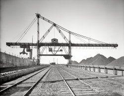 Buffalo, New York, circa 1908. "Brown electric hoist unloading ore carrier." 8x10 inch dry plate glass negative, Detroit Publishing Company. View full size.