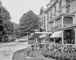 1909. "Entrance to The Kittatinny, Delaware Water Gap, Pa." Our second glimpse of this rustic resort in as many days. 8x10 inch glass negative, Detroit Publishing Company. View full size.