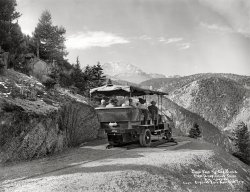Colorado circa 1910. "Crystal Park autoroad trip. Pike's Peak and Cog Road from Inspiration Point, alt. 7945 feet." At the end of the road, a handy turntable. 8x10 inch dry plate glass negative, Detroit Publishing Company. View full size.