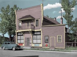 Colorized version of this Shorpy photo. View full size.
