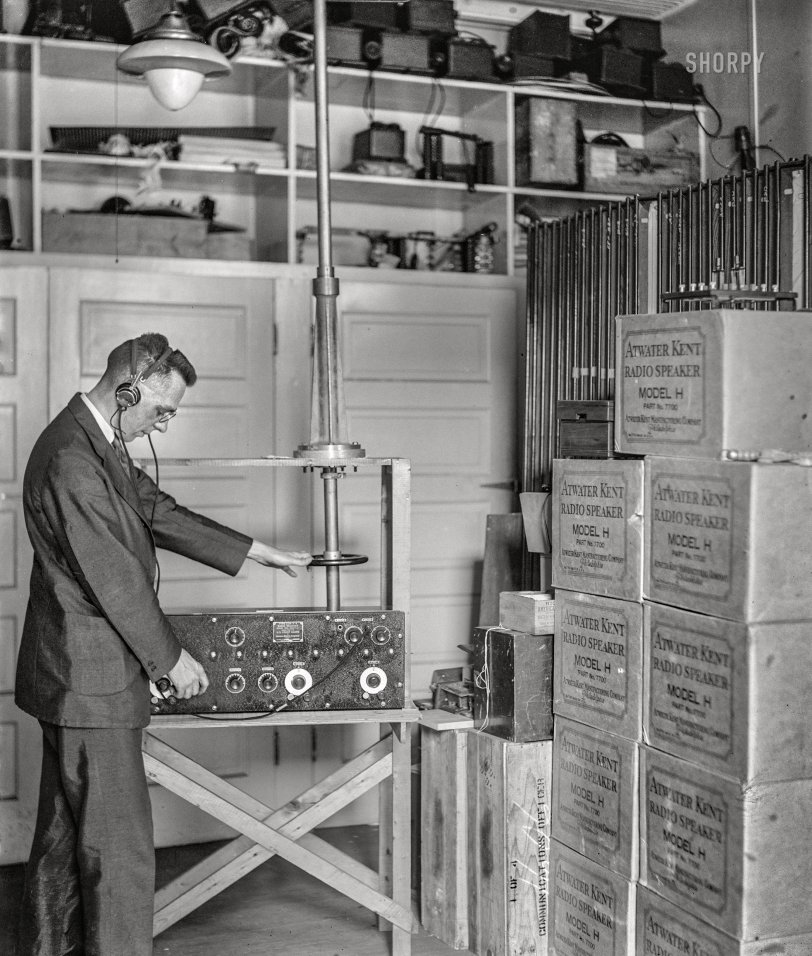 Roger That: 1926 Washington, D.C., circa 1926. "Lt. Edward M. Webster, Coast Guard." Operating a Western Electric Type CGR-1-A radio receiver. 4x5 inch glass negative, National Photo Co. View full size.