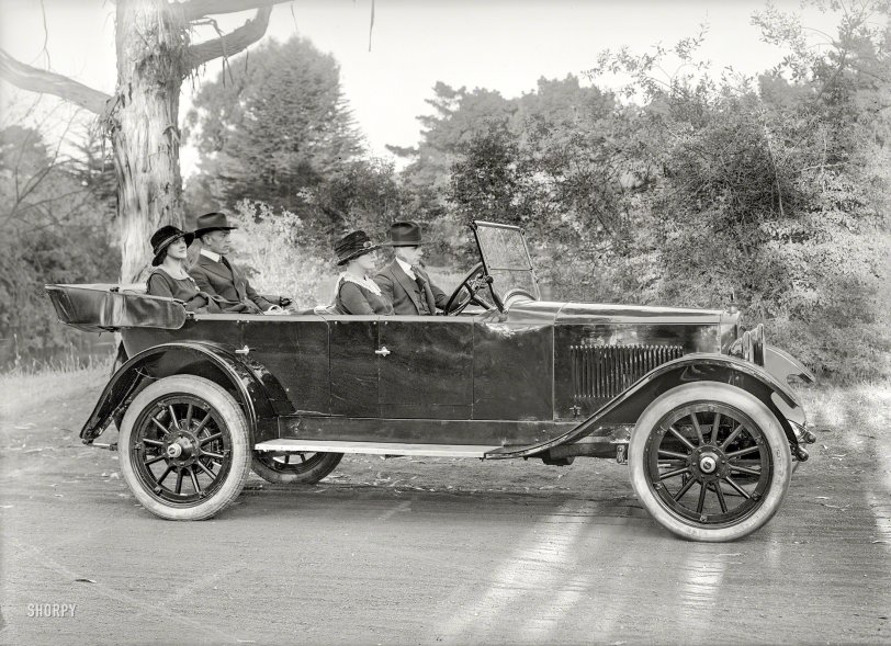 Sunday Drive: 1920 San Francisco circa 1920. "Grant touring car." The party last seen here, somewhat rearranged. 5x7 glass negative by Christopher Helin. View full size.