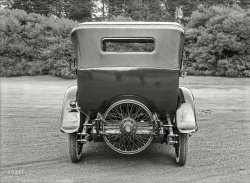 San Francisco circa 1920. "Chalmers (rear detail)." Today's entry in the Shorpy Catalogue of Callipygian Cabooses. Photo by Christopher Helin. View full size.
