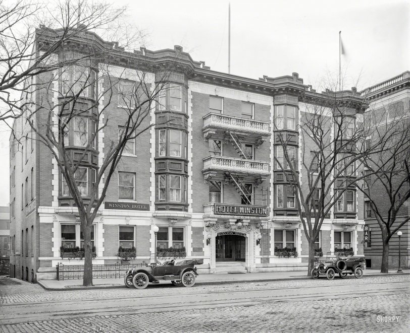 Washington, D.C., 1913. "Winston Hotel car." Parked, it would seem, in front of the Hotel Winston, First Street and Pennsylvania Avenue N.W. View full size.