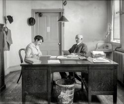 Washington, D.C. "Emil Berliner, 1915." The German-born inventor and scientist (1851-1929). National Photo Company Collection glass negative. View full size.