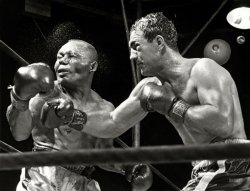 Sept. 23, 1952. Philadelphia. "Rocky Marciano KO's Jersey Joe Walcott, is new World Heavyweight Champion." Photo by Herb Scharfman, International News Photos/Encyclopaedia Britannica. Gelatin silver print. View full size.