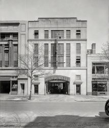 Washington, D.C., circa 1925. "L Street Garage, between 17th and 18th on L Street N.W." The garage and adjacent Washington Accessories Co. store and gas station can also be seen in these photos. National Photo Company Collection glass negative. View full size.