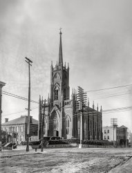 Vicksburg, Mississippi, circa 1901. "St. Paul's Catholic Church, Crawford and Walnut Streets." 8x10 inch dry plate glass negative, Detroit Photographic Company. View full size.