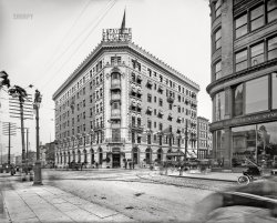 Buffalo, New York, 1905. "Lafayette Hotel." Amid a swirl of ectoplasmic pedestrians, and one newsie who isn't going anywhere. 8x10 glass negative, Detroit Photographic Co. View full size.
