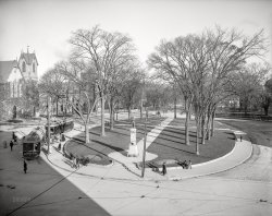 1906. "Park Square -- Pittsfield, Massachusetts." The bronze soldier was cast from Civil War cannon barrels. 8x10 inch glass negative, Detroit Publishing Company. View full size.