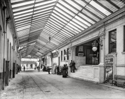 New Orleans, 1906. "Arcade of Crescent and Tulane Theatres." At the Tulane, the blackface team of McIntyre and Heath headline "The Ham Tree," a musical novelty described by one reviewer as "an amplified vaudeville sketch." 8x10 inch glass negative. View full size.