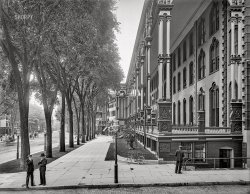 Saratoga Springs, N.Y., circa 1904. "Veranda of United States Hotel, Broadway at Division Street."  8x10 inch dry plate glass negative, Detroit Photographic Company. View full size.