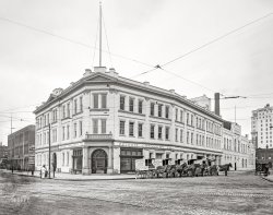 Detroit circa 1915. "Detroit Creamery Co." At right, the Hotel Tuller; at left, a dealer in Studebaker wagons. 8x10 inch glass negative, Detroit Publishing Company. View full size.