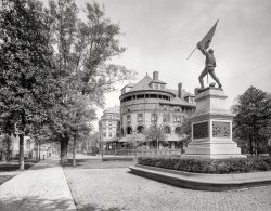 Savannah, Georgia, circa 1910. "DeSoto Hotel and Jasper monument, Madison Square." 8x10 inch dry plate glass negative, Detroit Publishing Company. View full size.