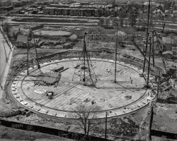 May 10, 1912. "Gas holder, Station A, Detroit City Gas Company." Yet another gasometer abuilding. 8x10 inch dry plate glass negative, Detroit Publishing Company. View full size.