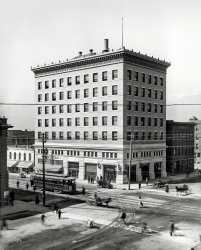 Colorado Springs circa 1910. "Exchange National Bank Building, Tejon Street." 5x7 inch dry plate glass negative by William Henry Jackson. View full size.