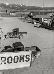 April 1942. "Wisdom, Montana. Edge of the town." Medium format acetate negative by John Vachon for the Office of War Information. View full size.