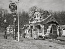 February 1942. "Shannon County, Missouri. Gas station and tourist cabins." Medium format acetate negative by John Vachon for the Office of War Information. View full size.