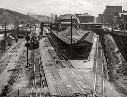 March 1943. "Lynchburg, Virginia -- railroad station." Medium format acetate negative by John Vachon for the Office of War Information. View full size.