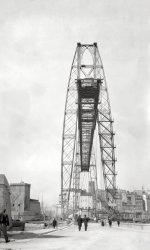 June 30, 1910. "Traveling bridge - Marseilles, France." 5x7 acetate negative, George Grantham Bain Collection. View full size.