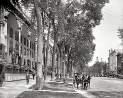 Saratoga Springs, New York, circa 1908. "United States Hotel and Broadway." Continuing of tour of this Upstate horse-racing and mineral-water mecca. 8x10 inch dry plate glass negative, Detroit Publishing Company. View full size.