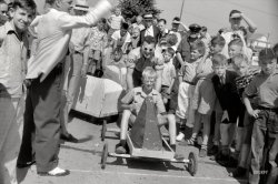 1940. "Start of soapbox auto race at Fourth of July celebration in Salisbury, Maryland." 35mm nitrate negative by Jack Delano. View full size.