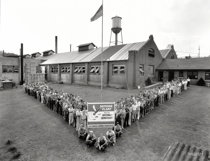 V for Victory: 1942 Chattanooga, Tennessee, circa 1942. "Defense plant workers at Chattanooga Stamping & Enameling." Office of War Information. View full size.